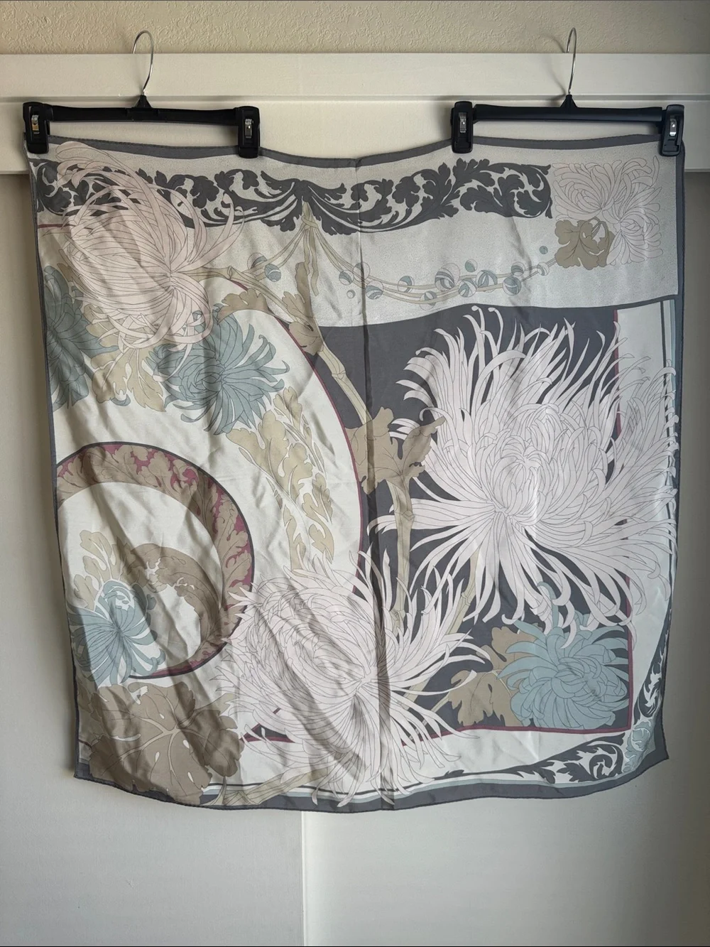 Vintage 1970s Ginnie Johansen Floral Abstract Art Deco Silk Scarf 34 x 34
